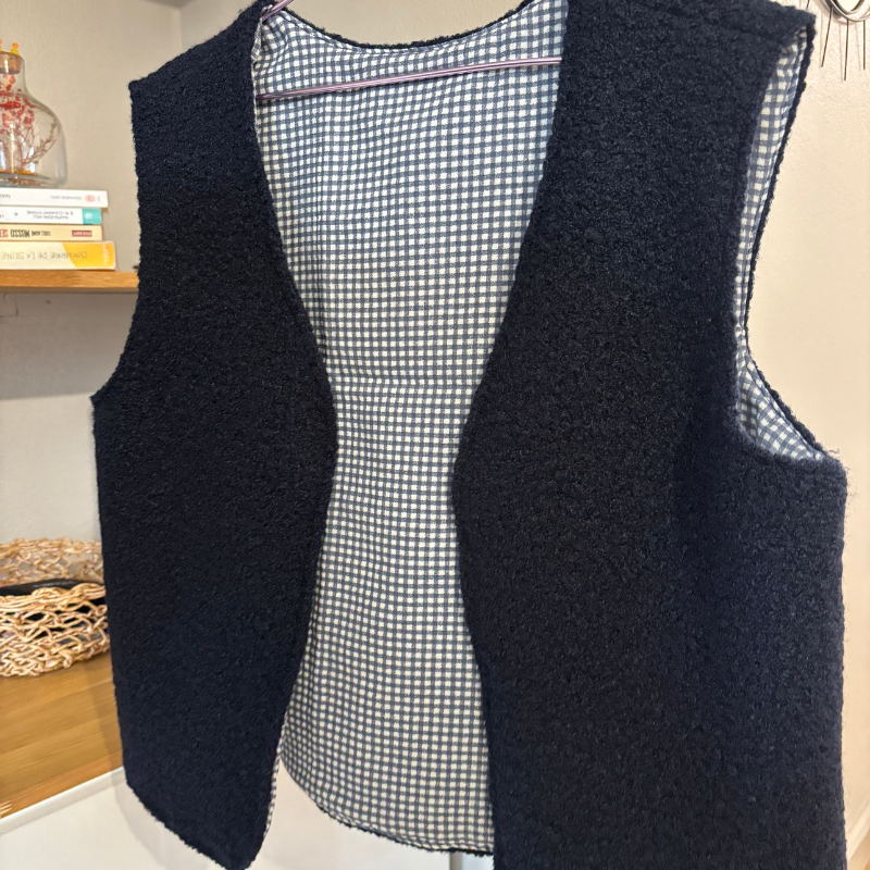 gilet sans manche reversble bleu marine vichy