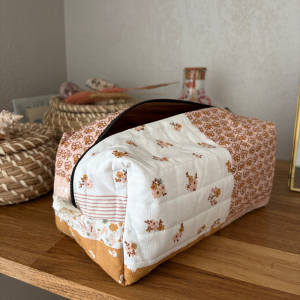 trousse de toilette patchwork beige